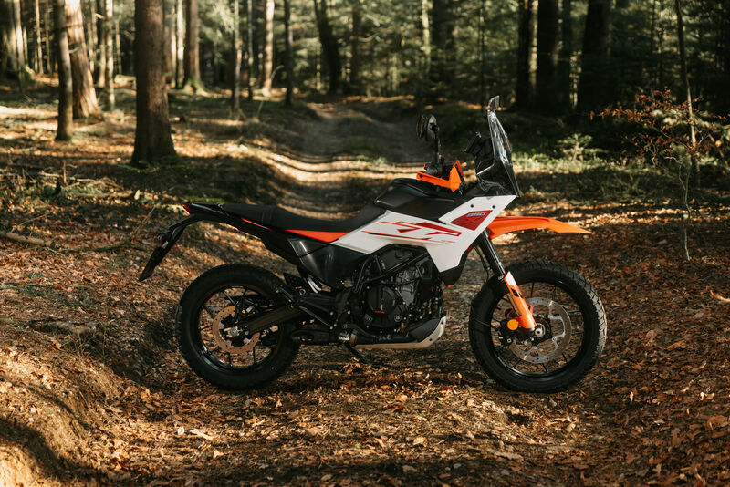 687714_MY25 KTM 390 ADVENTURE X_KTM 390 ADVENTURE range.jpg
